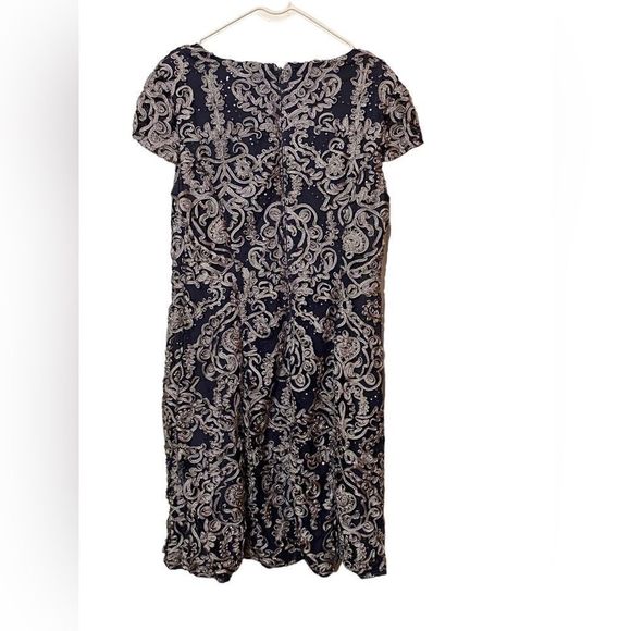 ALEX EVENINGS NAVY BLUE SILVER ROSETTE EMBROIDERED FLARE DRESS size 14P - Picture 9 of 10